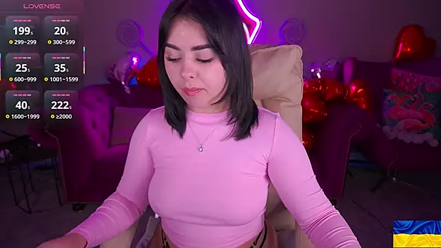 SusieWood online show from 02-12-26, 09:14