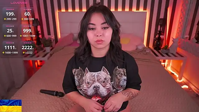 SusieWood online show from 04-08-26, 07:59