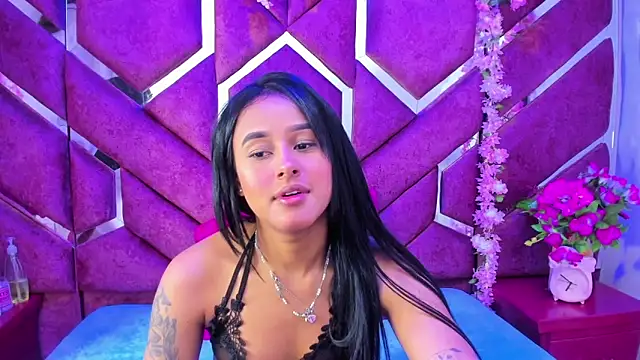 Snapshot of milly_print chatting on 10-09-25, 02:45 milly print online show from 10-09-25, 02:45