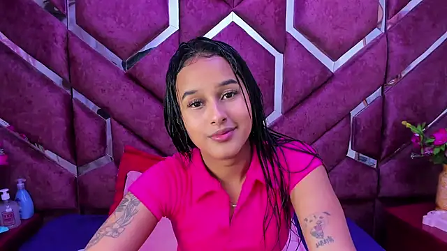 Snapshot of milly_print chatting on 03-23-25, 02:48 milly print online show from 03-23-25, 02:48