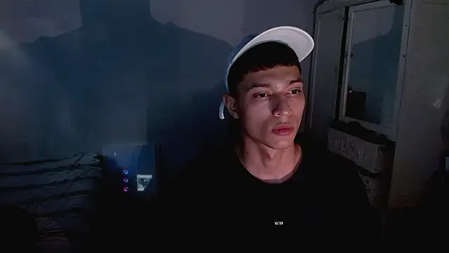 aaron blug online show from 03-08-26, 10:02