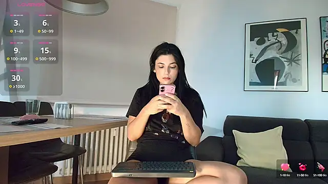 Snapshot of Arya_33 chatting on 10-07-25, 06:47 Arya 33 online show from 10-07-25, 06:47