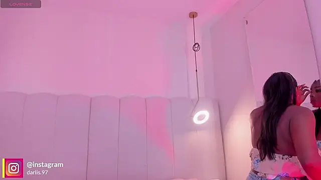  huge boobs ebony online show from 12-04-25, 07:35