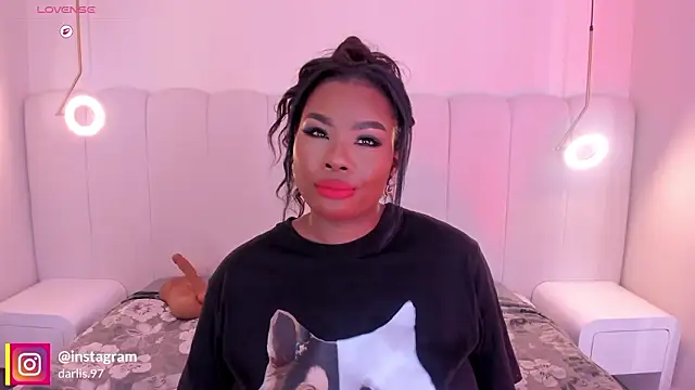 Snapshot of _huge_boobs_ebony chatting on 01-31-26, 07:12 huge boobs ebony online show from 01-31-26, 07:12