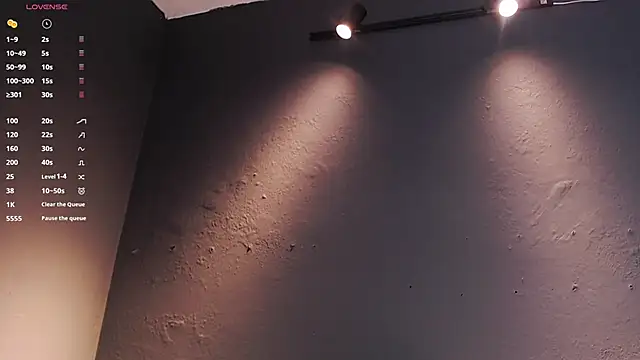 Snapshot of DilanJonnes_ chatting on 02-19-26, 10:01 DilanJonnes online show from 02-19-26, 10:01