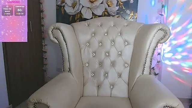 Isabelhot1 online show from 04-16-26, 09:50