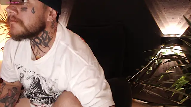 Ash gusbig online show from 01-04-25, 03:18