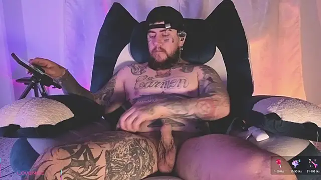 Ash gusbig online show from 04-22-26, 03:57