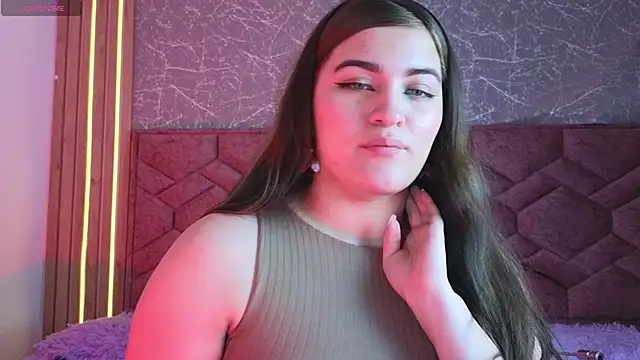 cattaleya    online show from 03-14-25, 07:01