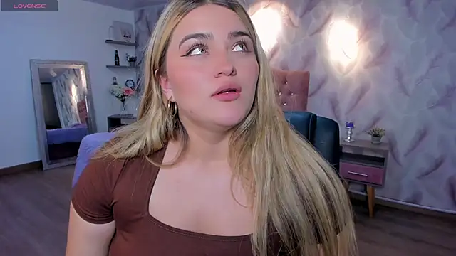 cattaleya    online show from 03-03-26, 03:35