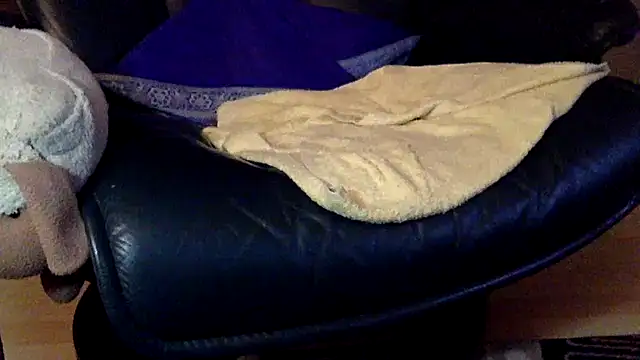 Snapshot of Bobby5169 chatting on 02-14-26, 07:58 Bobby5169 online show from 02-14-26, 07:58