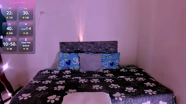 carolinemiller7 online show from 03-07-26, 07:37