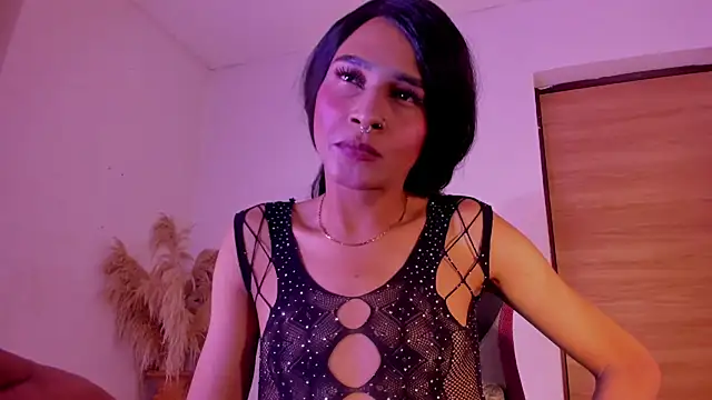 carolinemiller7 online show from 12-14-25, 08:14