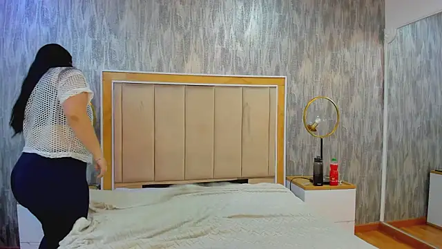 AshleeyPrincess online show from 12-19-25, 01:57