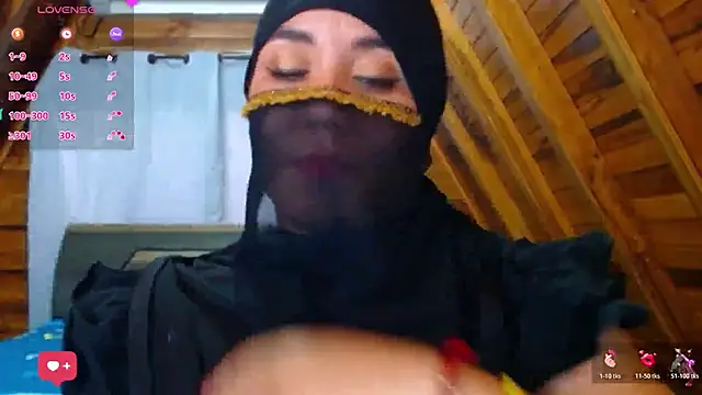 AmbarBurhan online show from 11-18-25, 04:21