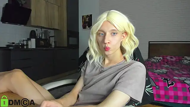  Alice Kitty online show from 09-19-25, 06:01