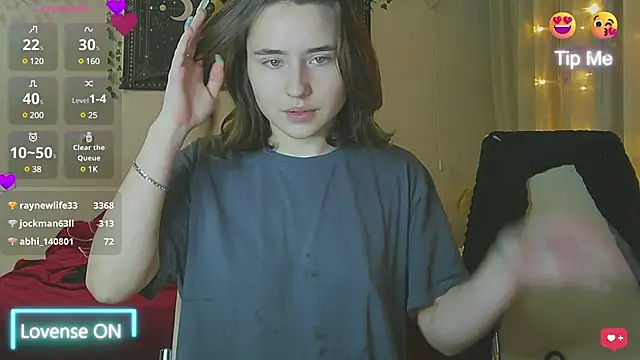 Snapshot of Aurora_workerr chatting on 12-25-24, 08:39 Aurora workerr online show from 12-25-24, 08:39