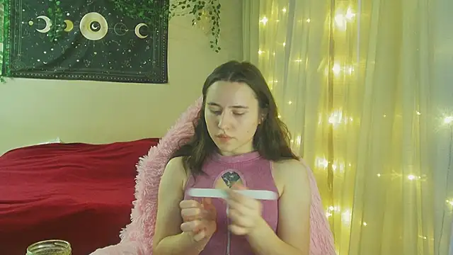 Snapshot of Aurora_workerr chatting on 01-11-26, 10:44 Aurora workerr online show from 01-11-26, 10:44