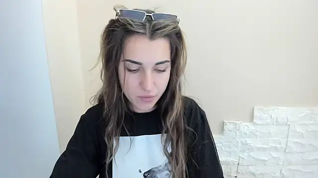 Summmmersky online show from 11-22-25, 02:16