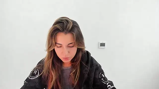 Summmmersky online show from 11-10-25, 01:38