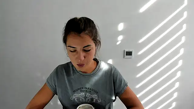 Summmmersky online show from 09-18-25, 06:49