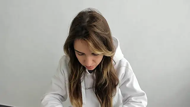 Summmmersky online show from 03-17-25, 08:18