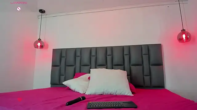 Abbyadams online show from 11-10-25, 03:11