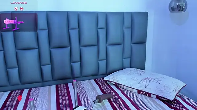 Abbyadams online show from 12-04-25, 03:05