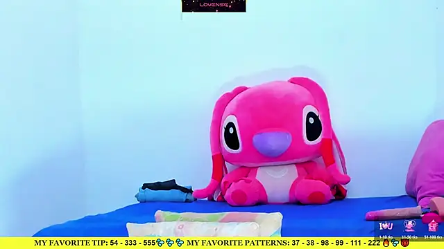 Snapshot of AriannaLewiis chatting on 06-12-26, 07:33 AriannaLewiis online show from 06-12-26, 07:33
