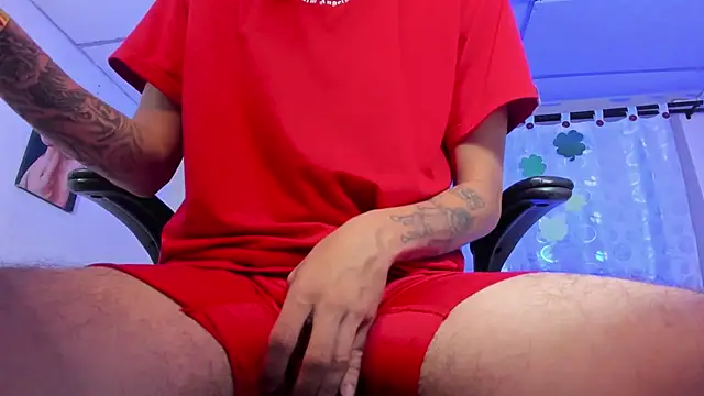 Snapshot of FrannBoy chatting on 03-17-25, 07:48 FrannBoy online show from 03-17-25, 07:48