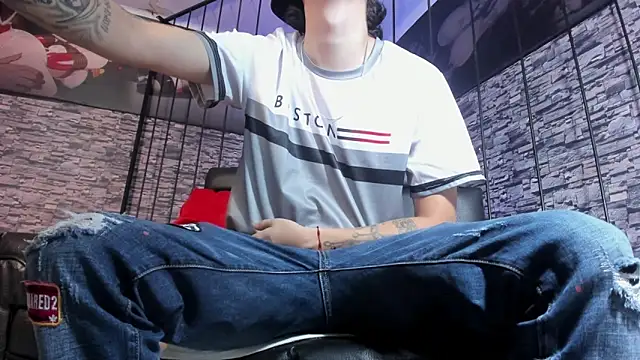 FrannBoy online show from 05-21-26, 03:26