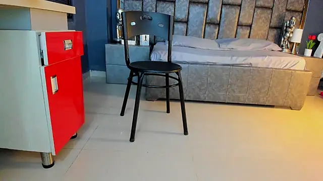 Matureyulyet online show from 10-06-25, 09:04