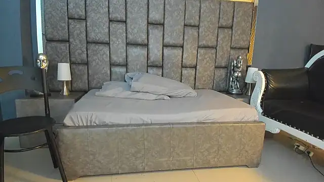 Matureyulyet online show from 10-12-25, 09:10