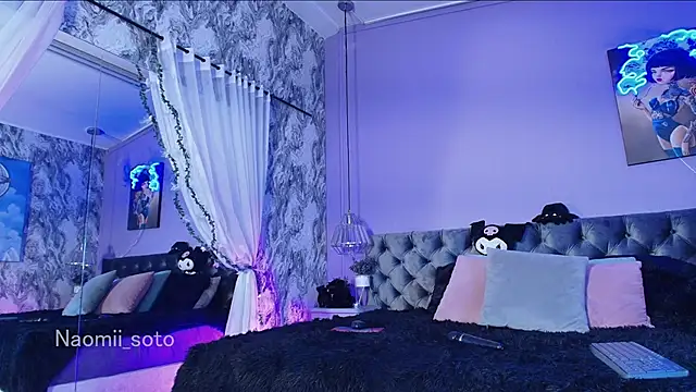 Snapshot of Naomii_Soto chatting on 09-23-25, 06:04 Naomii Soto online show from 09-23-25, 06:04