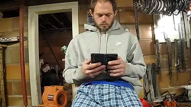 Snapshot of Bigoleslong98765 chatting on 11-13-25, 09:08 Bigoleslong98765 online show from 11-13-25, 09:08