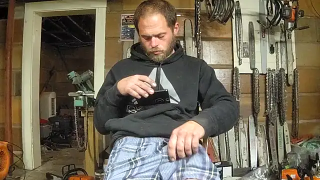 Snapshot of Bigoleslong98765 chatting on 10-26-25, 05:52 Bigoleslong98765 online show from 10-26-25, 05:52