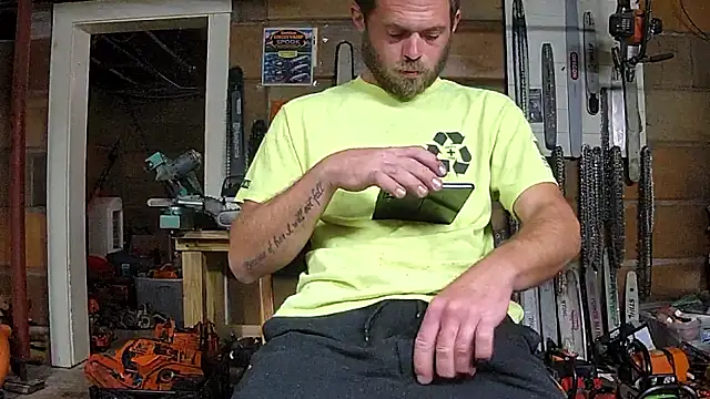 Snapshot of Bigoleslong98765 chatting on 10-18-25, 05:31 Bigoleslong98765 online show from 10-18-25, 05:31