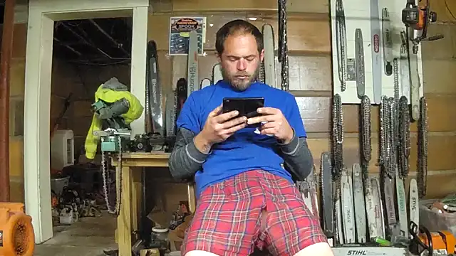 Snapshot of Bigoleslong98765 chatting on 10-21-25, 11:15 Bigoleslong98765 online show from 10-21-25, 11:15