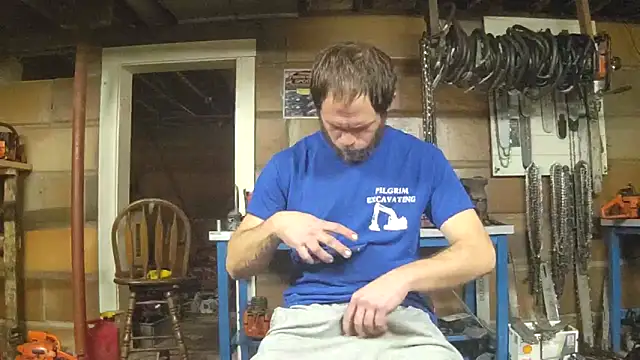 Snapshot of Bigoleslong98765 chatting on 12-18-25, 05:23 Bigoleslong98765 online show from 12-18-25, 05:23