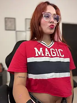 Miss-Abbii online show from 11-13-25, 09:51