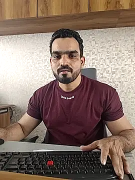 Snapshot of indianguy89 chatting on 02-08-26, 08:23 indianguy89 online show from 02-08-26, 08:23