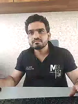 Snapshot of indianguy89 chatting on 12-08-24, 08:30 indianguy89 online show from 12-08-24, 08:30