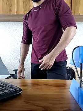 Snapshot of indianguy89 chatting on 03-01-26, 09:31 indianguy89 online show from 03-01-26, 09:31