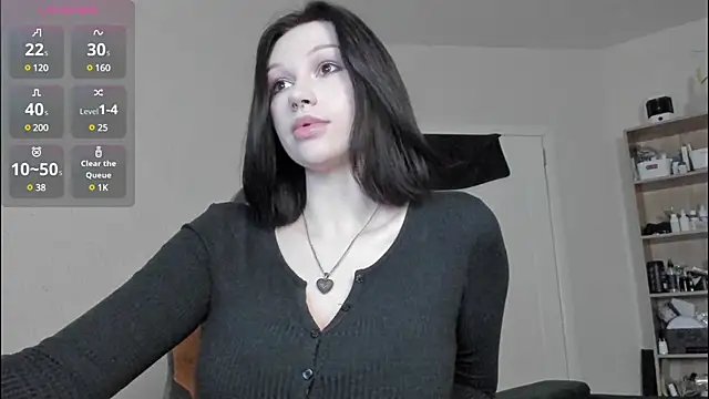 Snapshot of Emmy_m00n chatting on 03-16-25, 11:05 Emmy m00n online show from 03-16-25, 11:05