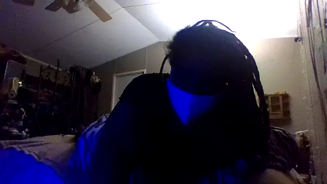 Snapshot of EbonyFetishQueen chatting on 09-10-25, 06:23 EbonyFetishQueen online show from 09-10-25, 06:23