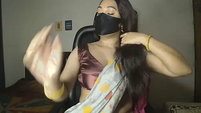 Most-Beautiful-Queen online show from 03-11-26, 07:41