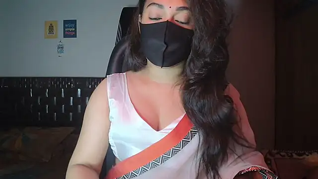 Most-Beautiful-Queen online show from 11-04-25, 07:06