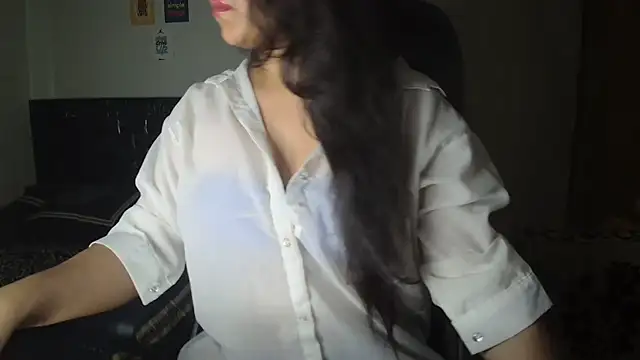 Most-Beautiful-Queen online show from 04-25-26, 04:37