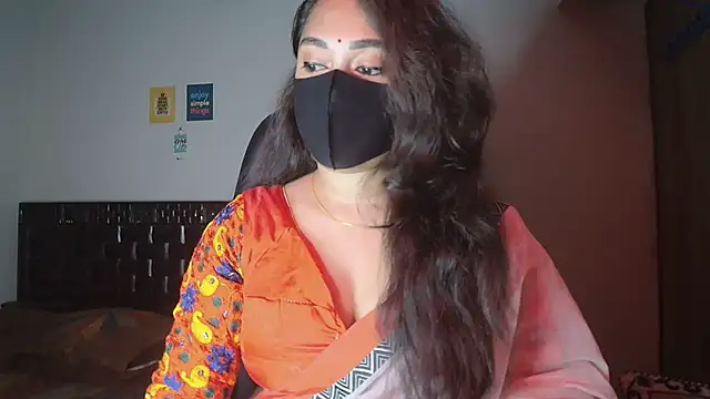 Most-Beautiful-Queen online show from 12-14-25, 07:19