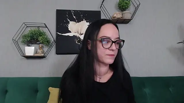 IzabelllNoir online show from 02-09-26, 11:52